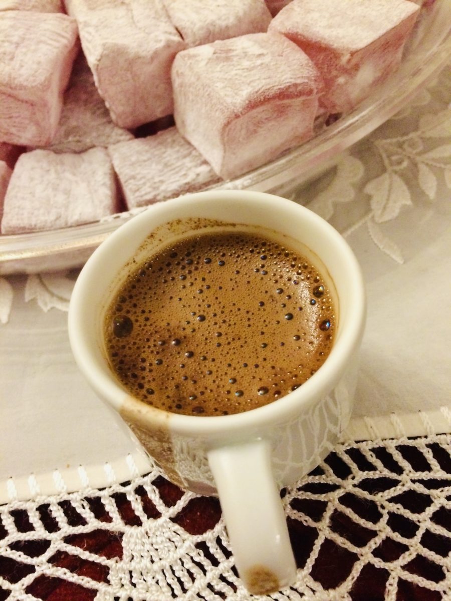 How to Enjoy Coffee Like a Greek