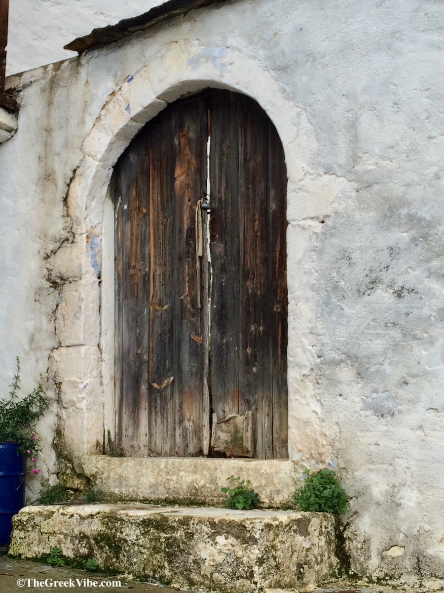 Kastanitsa: A Traditional Greek Mountain Village Getaway
