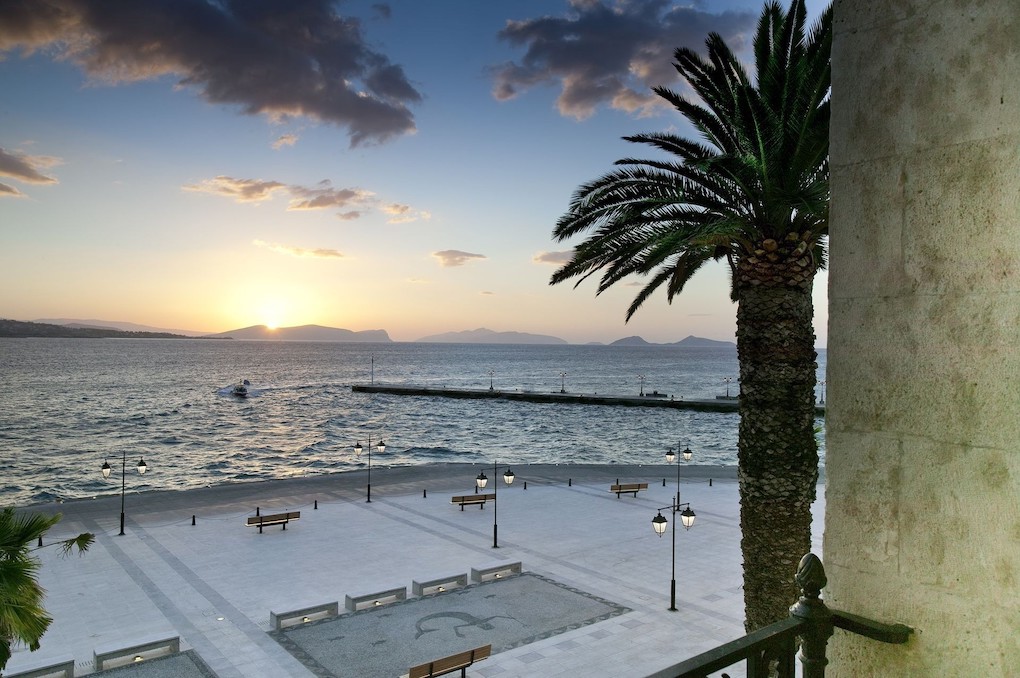 Spetses: The Perfect Quick Getaway from Athens  