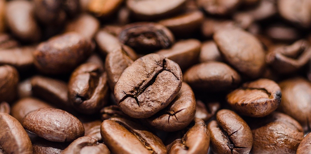 How to Enjoy Coffee Like a Greek