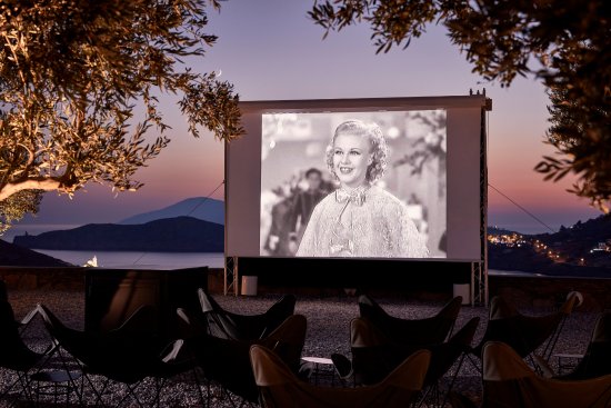 Time for Greece’s Open-air ‘Therino’ Cinema