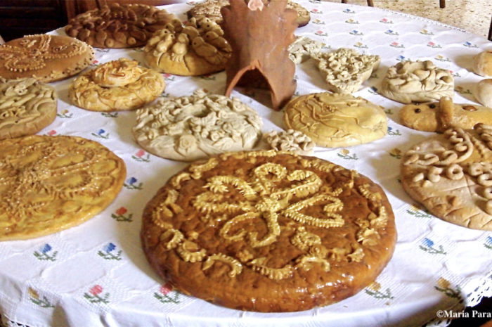 The Embroidered Breads of Greece on Show in Varnavas