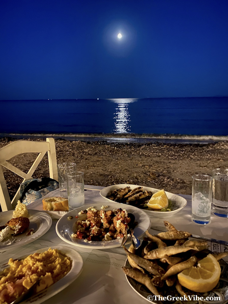 Eating Out the Greek Way