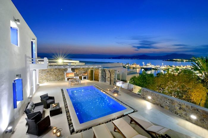 Dreaming of Luxury Holidays in a Private Villa? Go to Greece