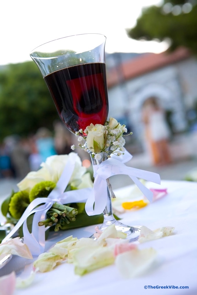 Beautiful Greek Wedding Traditions Made Easy
